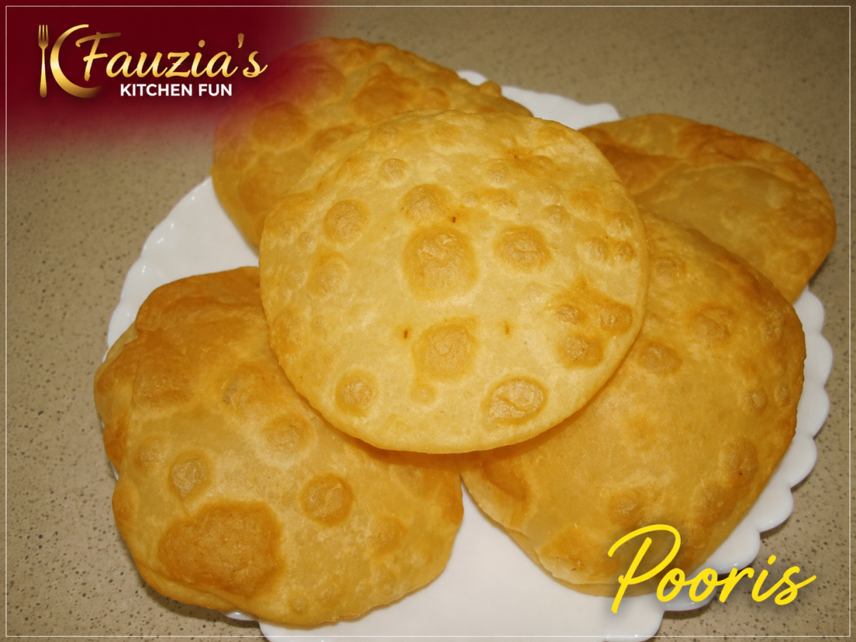 Pooris