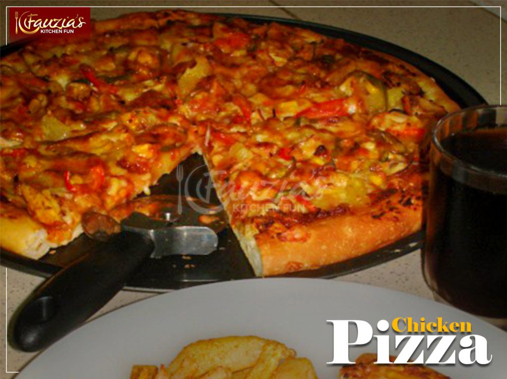 Tandoori Chicken Pizza with Peri Peri Fries