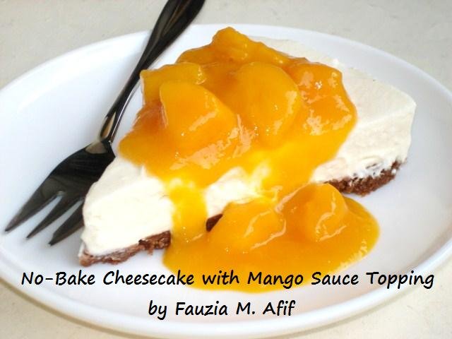 No-Bake Cheesecake with Mango Sauce Topping