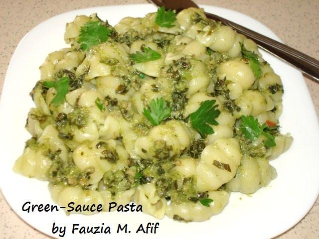 Green-Sauce Pasta